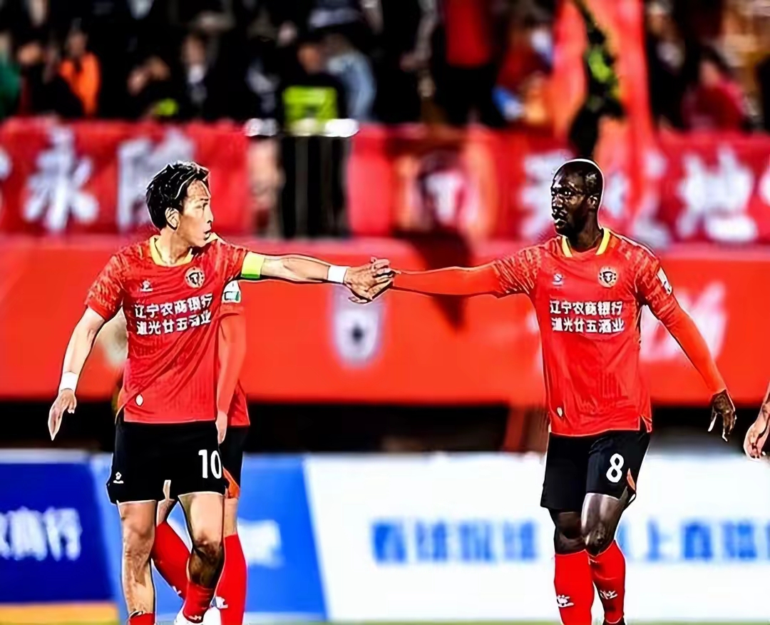 浙江队备战亚冠二级联赛与狮城水手的比赛 浙江队备战亚冠二级联赛与狮城水手的比赛