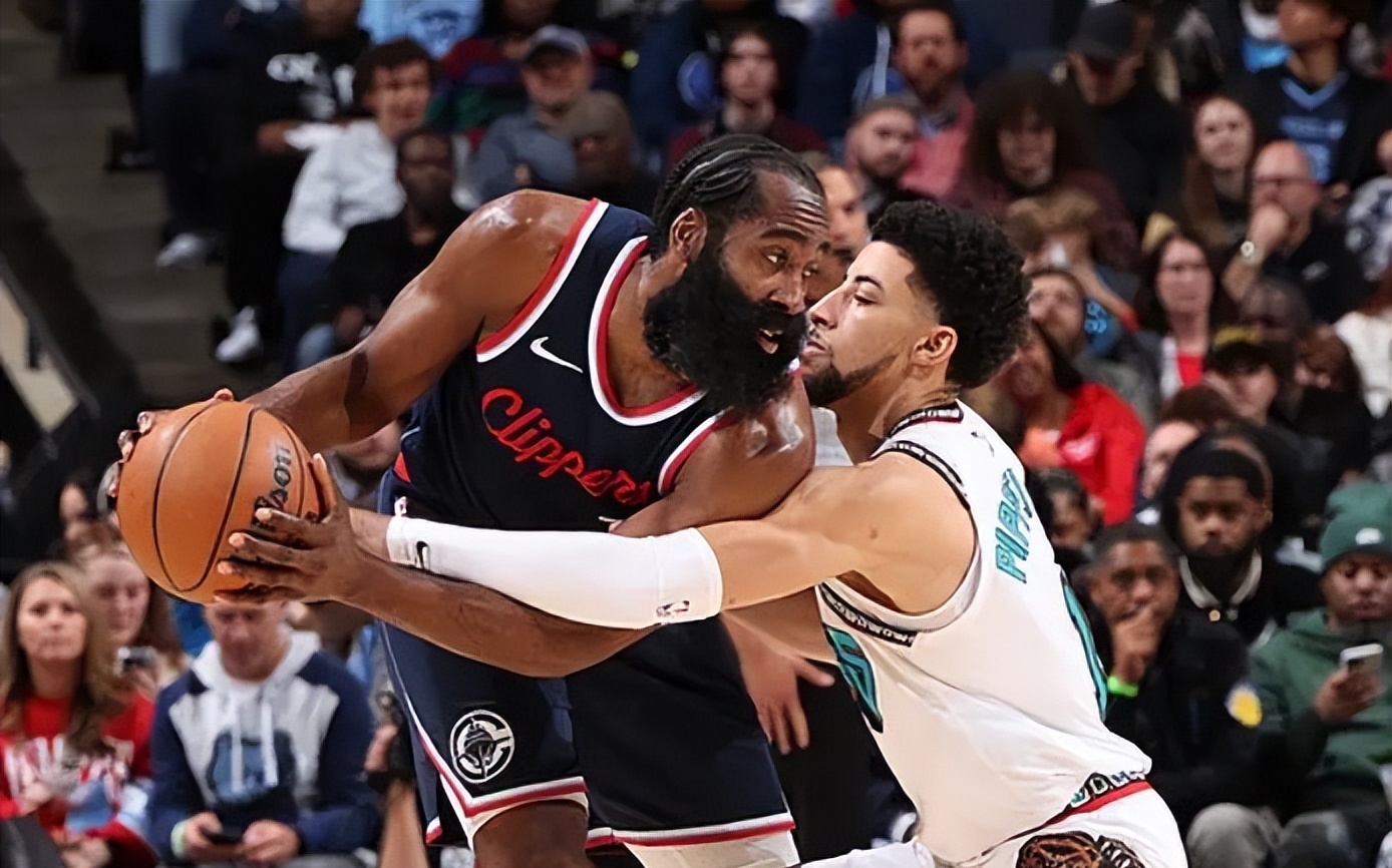 爱游戏下载中心-包含太狠了！哈登在巴黎圣日耳曼比赛中悬念迭起萨克拉门托国王伤情更新备战CBA季后赛，本菲卡调整名单备战NBA总决赛的词条